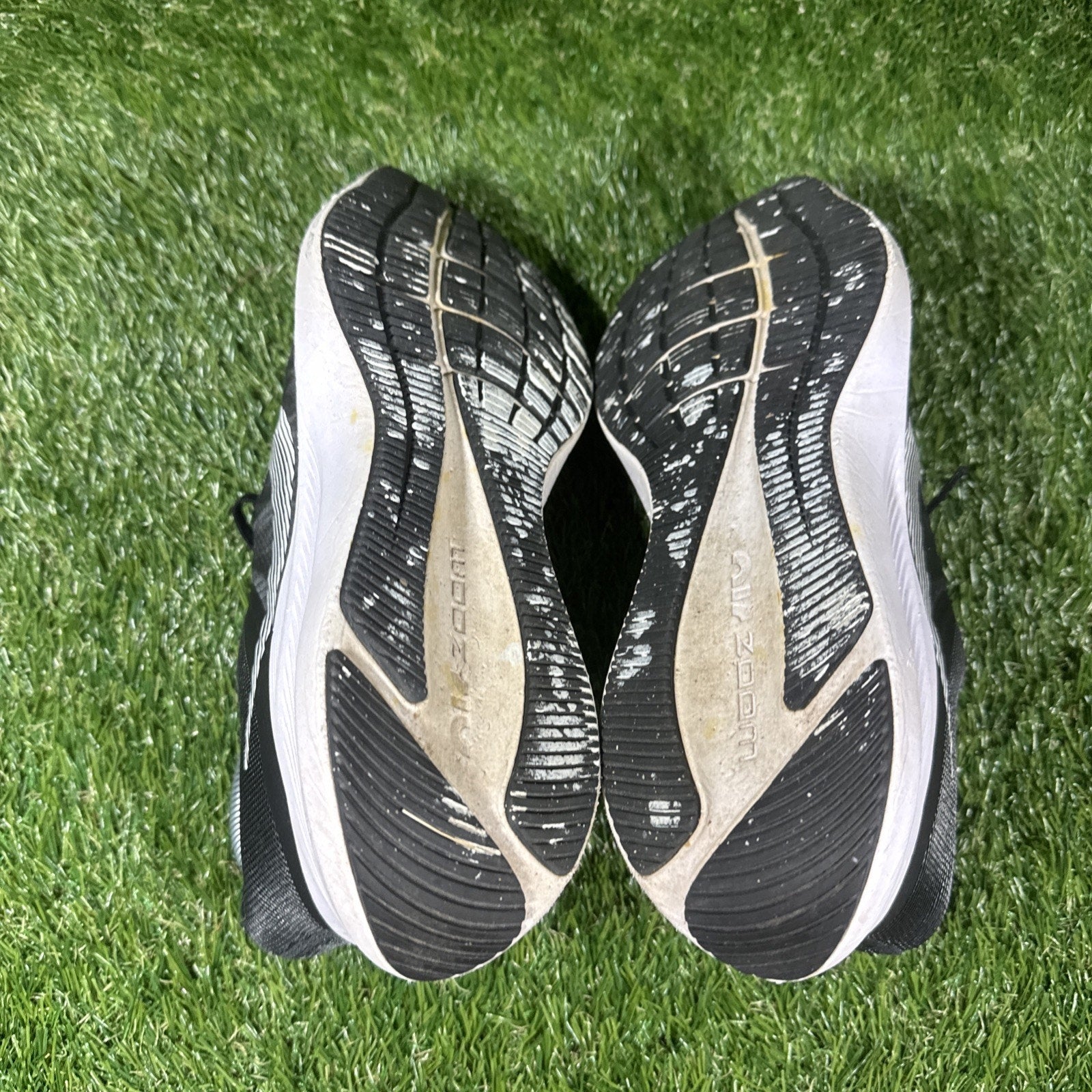 Nike Zoom Winflo 8 Women's Running Walking Shoes Black White Size 8 CW3421-005