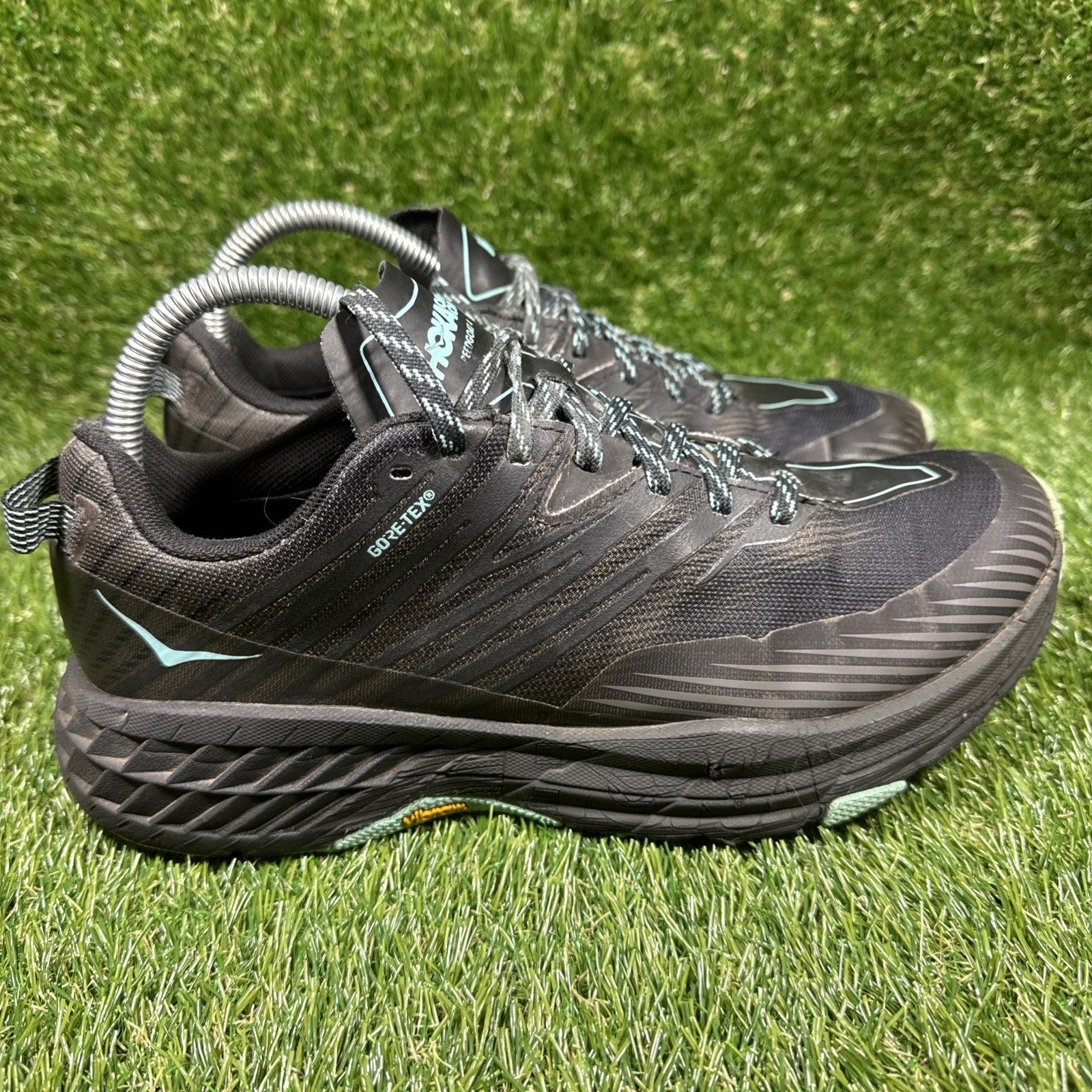 Hoka One One Women’s 8 Speedgoat 4 GTX Trail Running Shoes Black