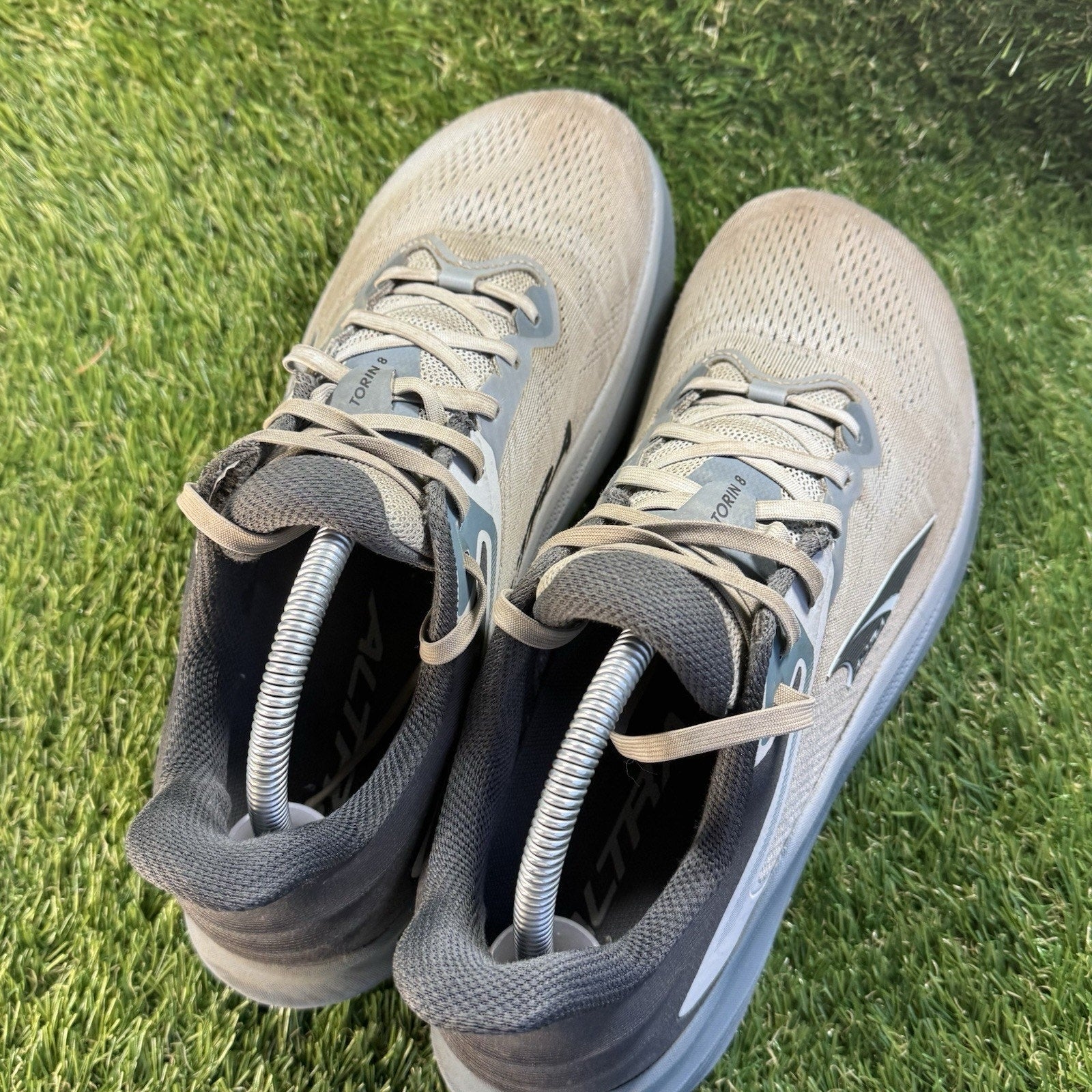 Altra Torin 8 Mens Running Sneaker Shoes size 9 Gray Color Athletic Gym