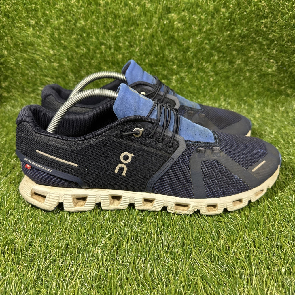 On Running Cloud 5 Combo Men's 11 Shoes Sneakers Navy Blue Running Athletic NICE