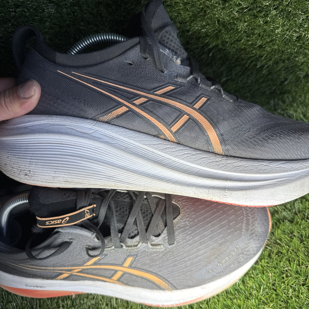 ASICS Gel-Nimbus 27 Mens size 10 Running Shoes Grey PureGEL Sneakers 1011B958