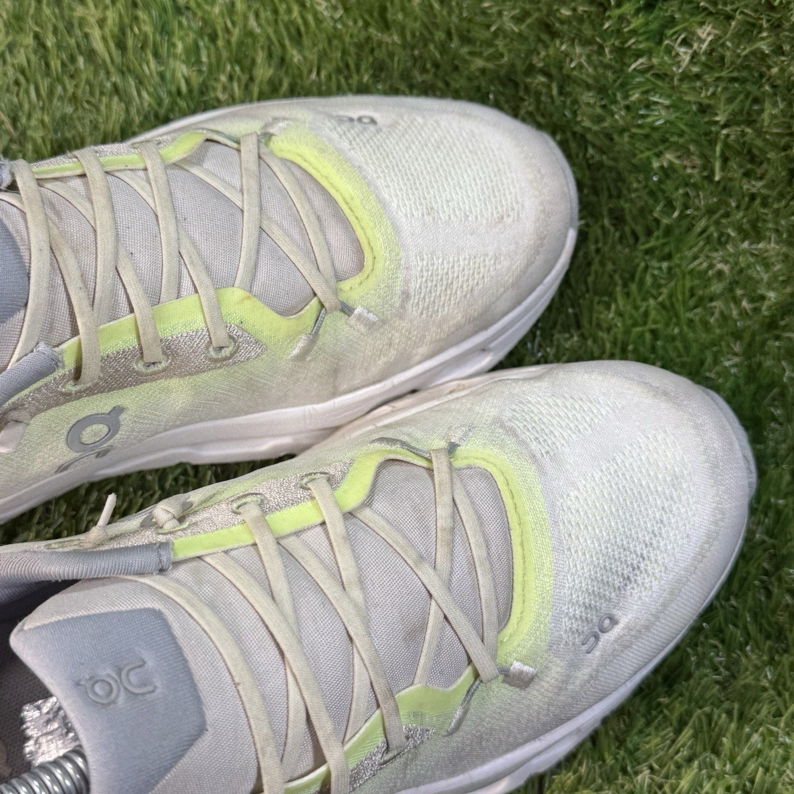 On Cloudtilt Women's Size 8 Lime Ivory Athletic Running Shoes Sneakers Comfort