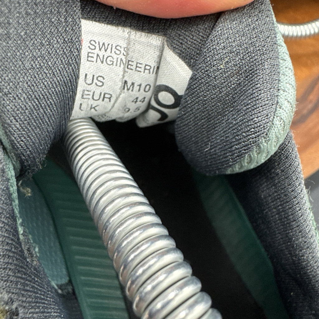 On Running Cloud ace Road Running Shoes Lightweight Comfort Mens Size 10