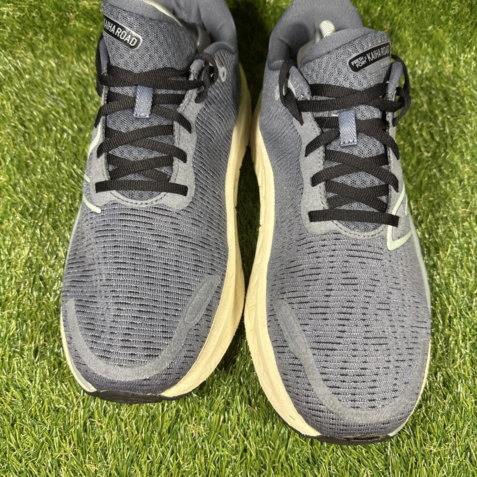 New Balance Mens 10.5 EE Fresh Foam Blue Kaiha Road Blue Gray Trail Running Shoe