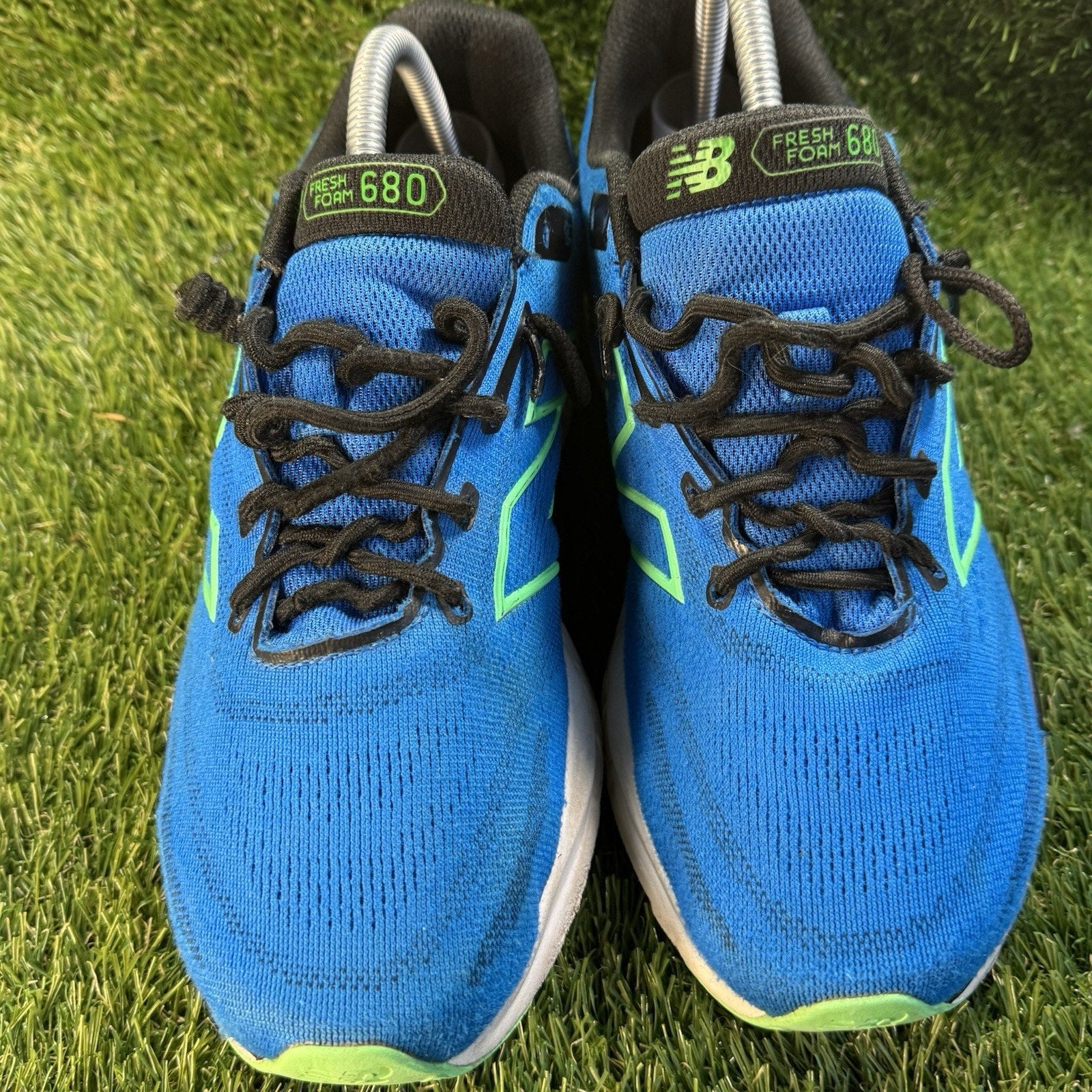 New Balance Fresh Foam 680v7 Shoes Mens Size 9 Blue Running Sneakers M680LB8