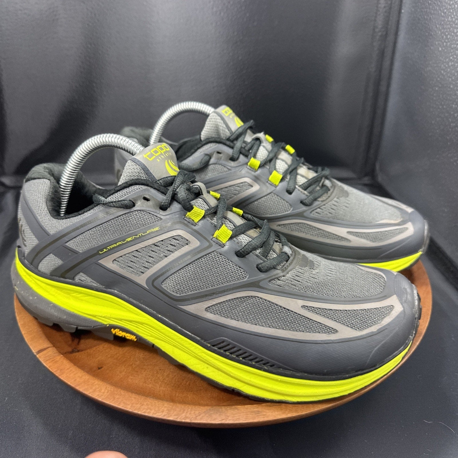 Topo Ultraventure Trail Running Shoes Mens 8.5 Gray Green Vibram Outdoor Hiking