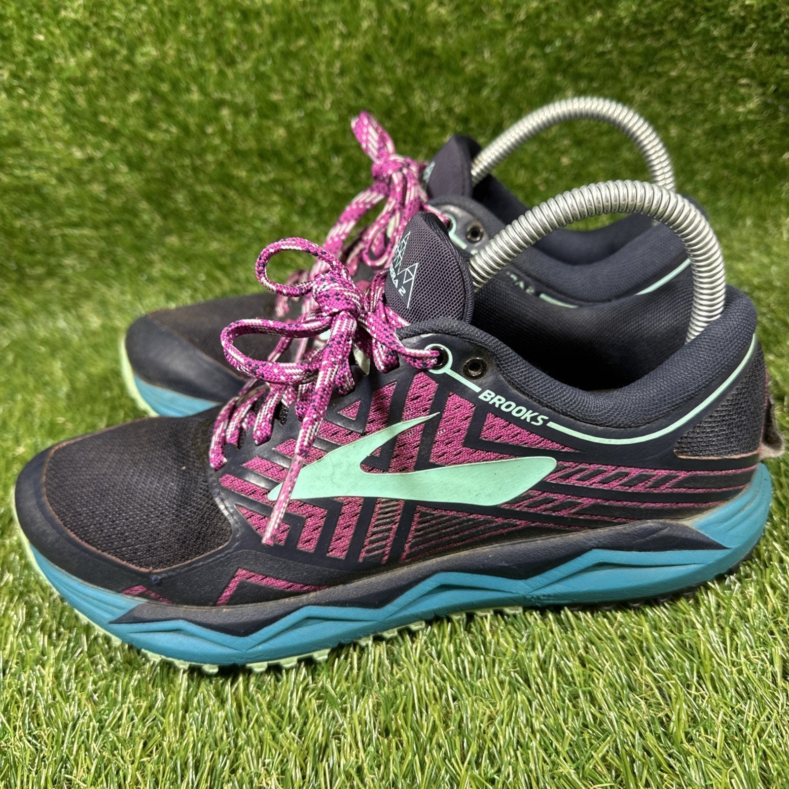 Brooks Caldera 2 Women's Size 9B (Medium) Running Shoes Navy Purple