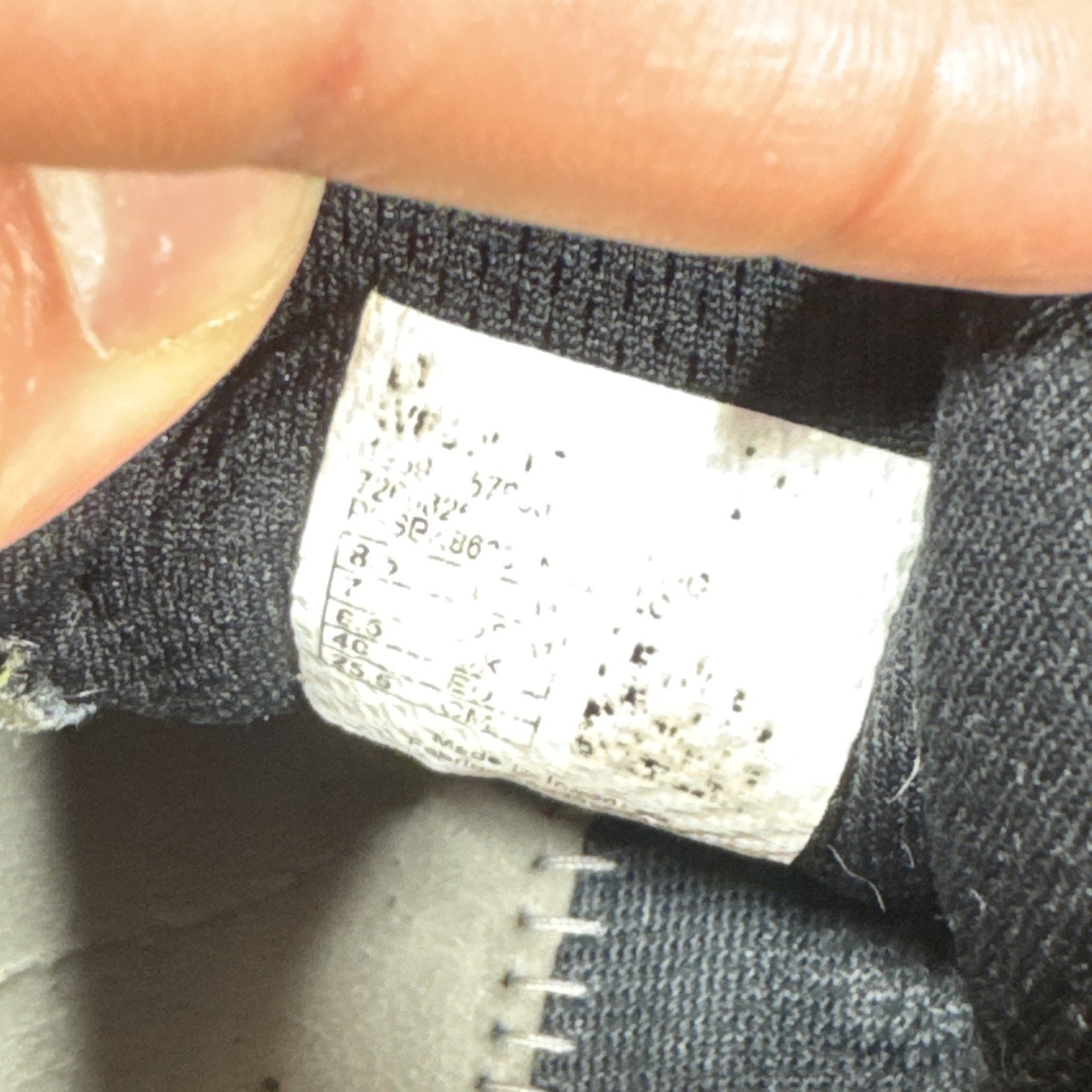 New Balance Fresh Foam 880v14 Shoes Mens Size 8.5 Black Running Sneakers D