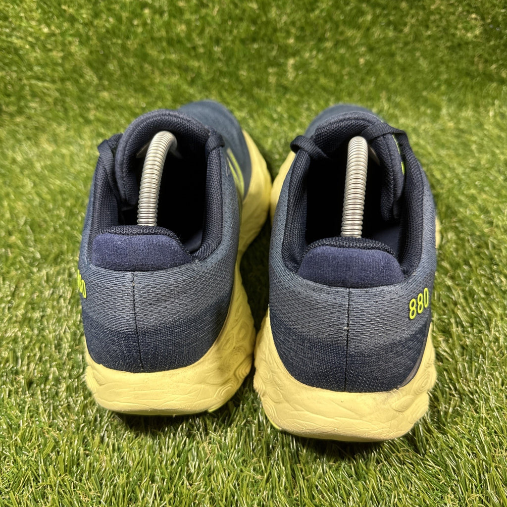 New Balance Fresh Foam X 880v14 Mens Size 9 Wide 2E Arctic Grey Limelight