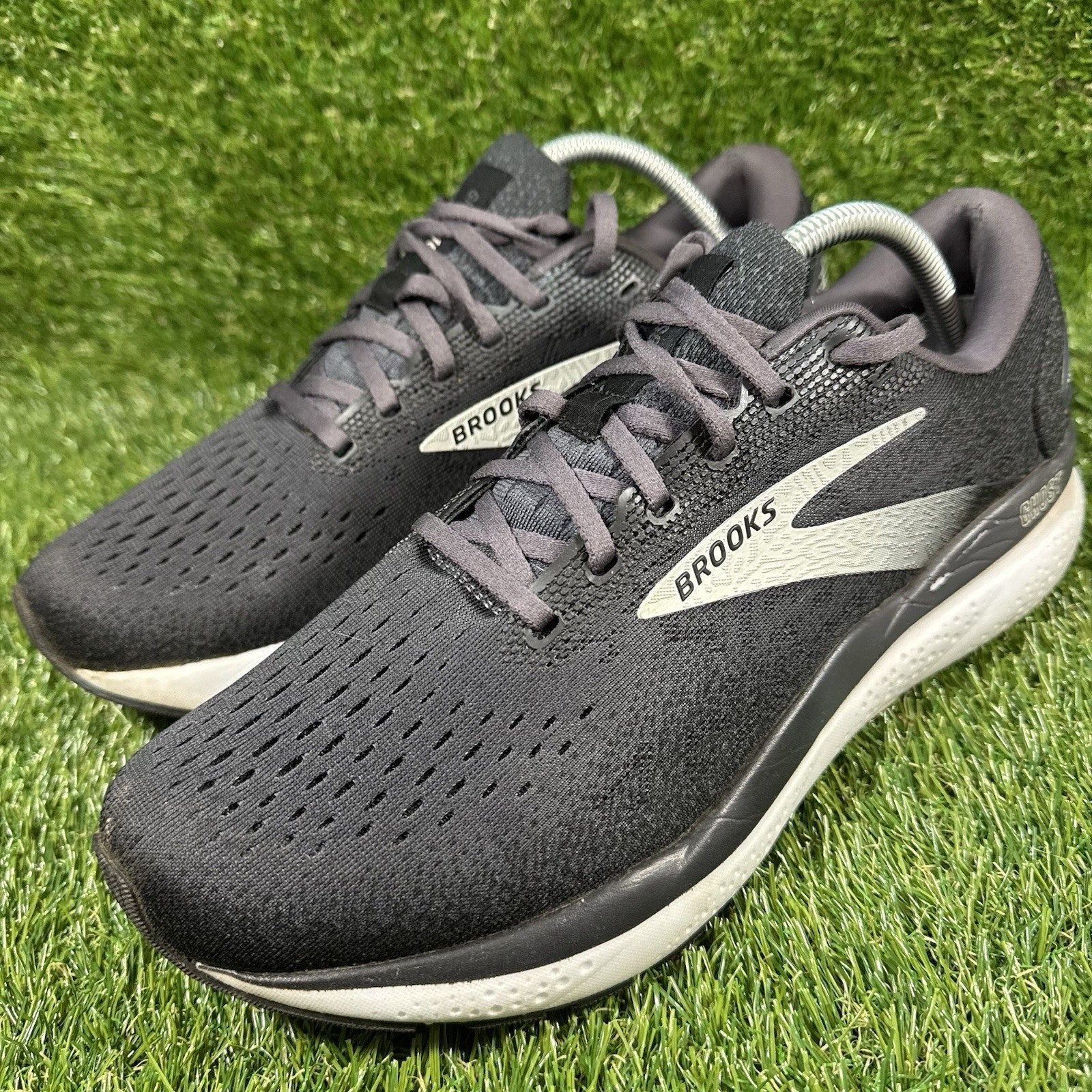 Brooks Ghost 16 Mens Black And White Size 10 Athletic Running Shoes 1104181D090