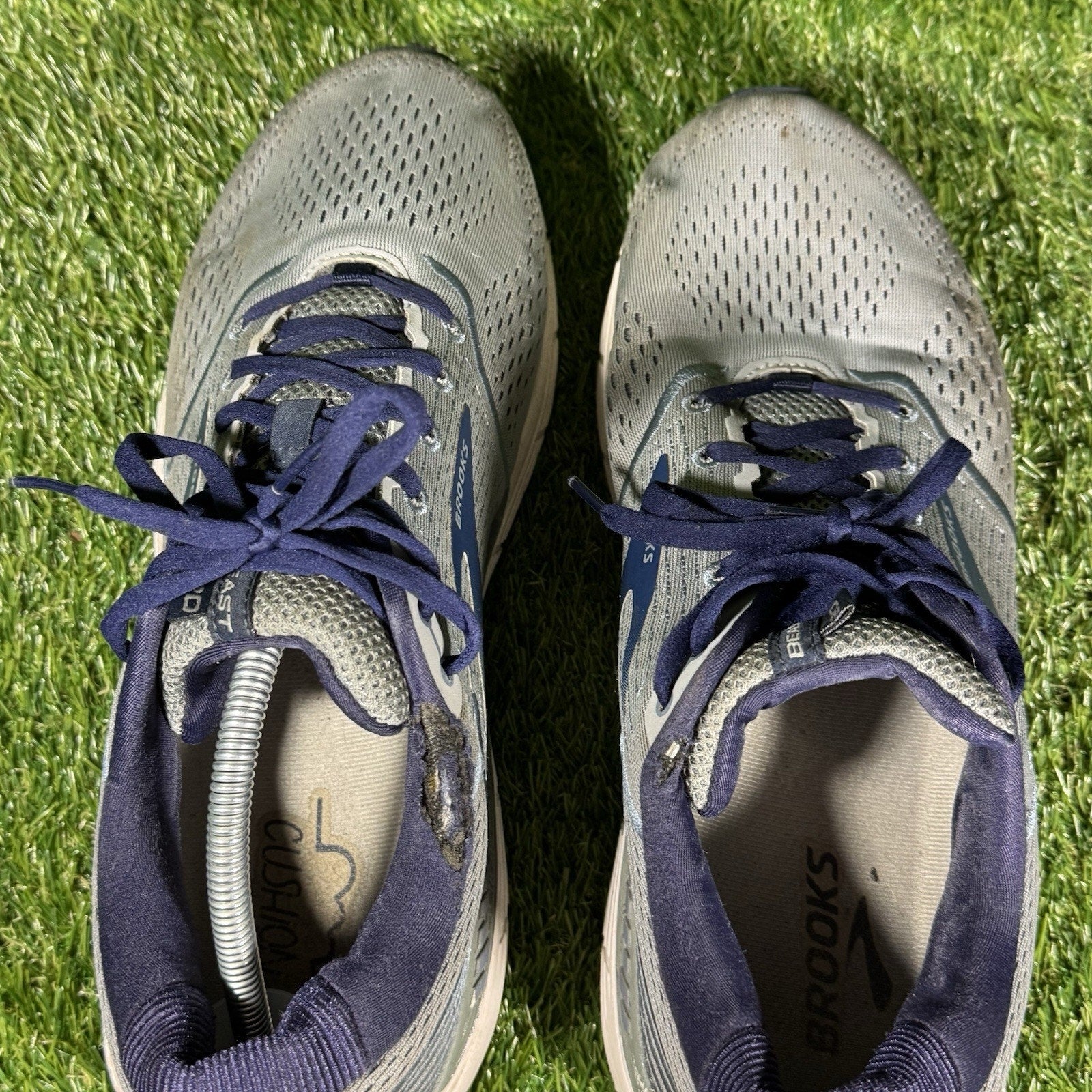 Brooks Beast 20 Running Shoes Mens 12.5 Blue Grey Peacoat Lace Up Workout Active