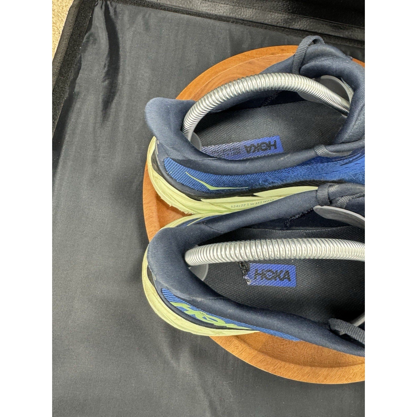 Hoka One One Clifton 8 Men's Size 11 D (Medium) Running Shoes Multicolor