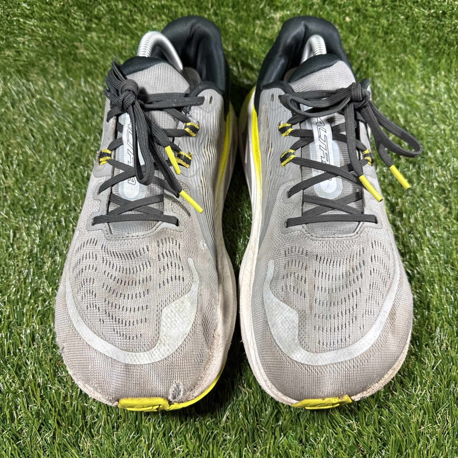 Altra Paradigm 7 Men’s Size 10.5 Gray/ Yellow Running Walking Shoes Sneakers