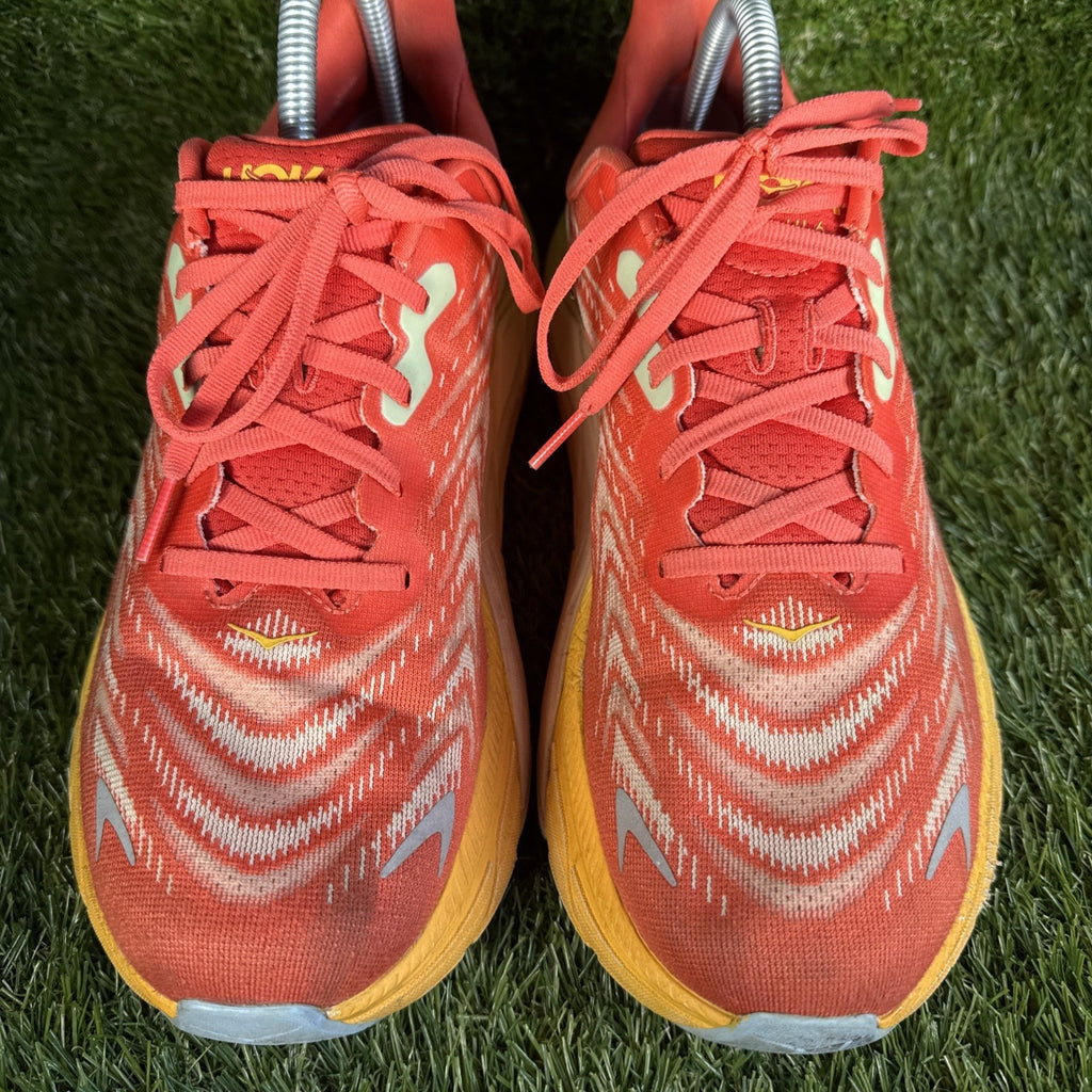 Hoka One One Arahi 6 Men's 9 D Running Shoes Walking Gym Fiesta/Amber Used.