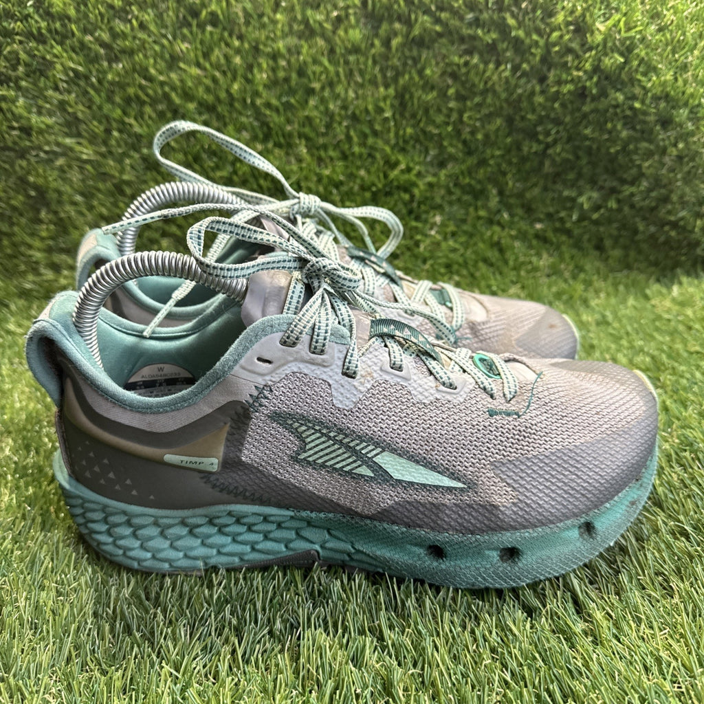 Altra Timp 4 Women's Size 7.5 Trail Running Shoes Gray Foot Shape