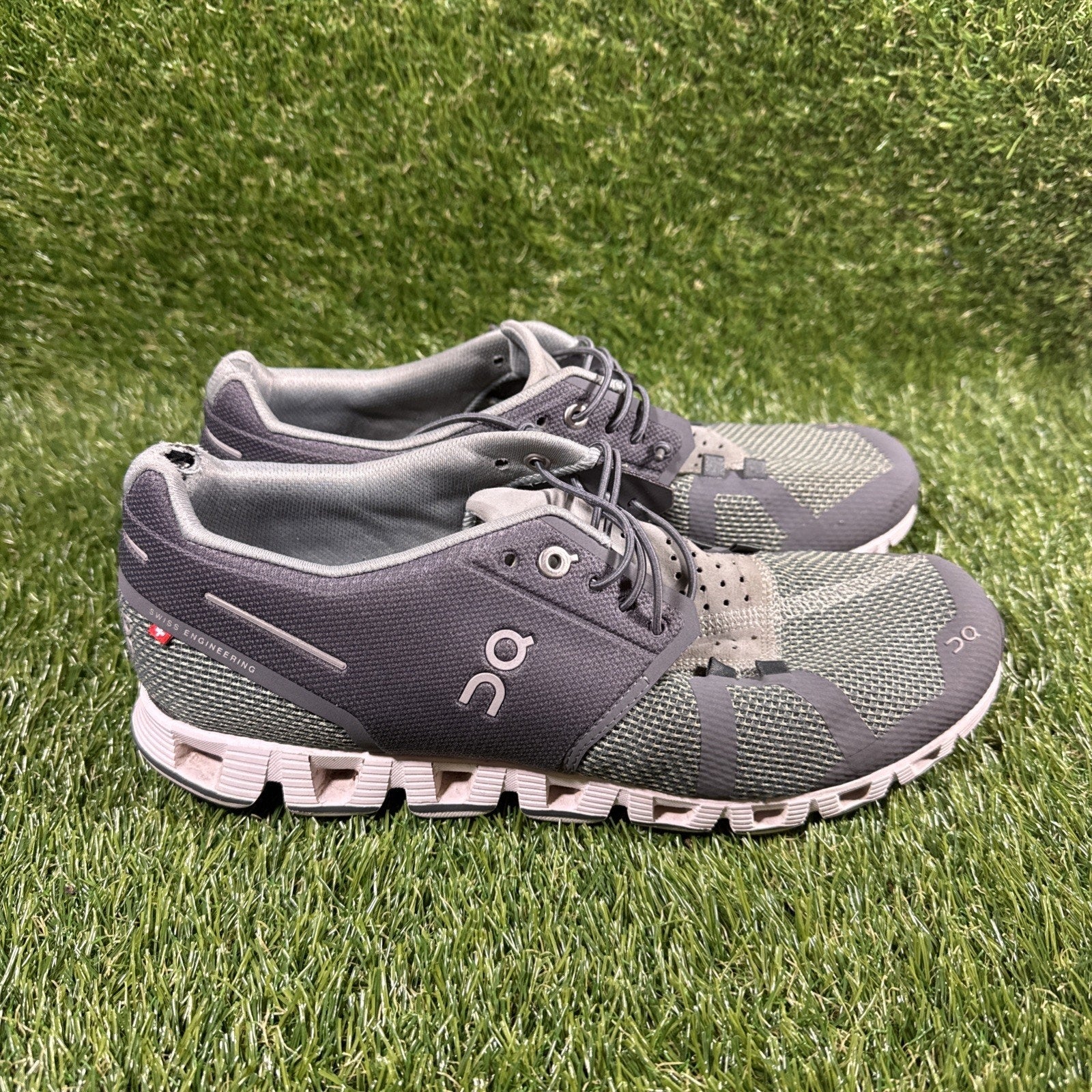 On Cloud Gray Men's Athletic Running & Walking Sneakers Men’s 8