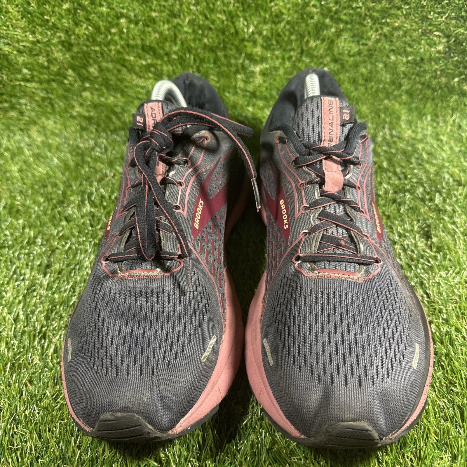 Brooks Adrenaline GTS 21 Women’s Running Shoes Size 11 Black & Pink Sneakers