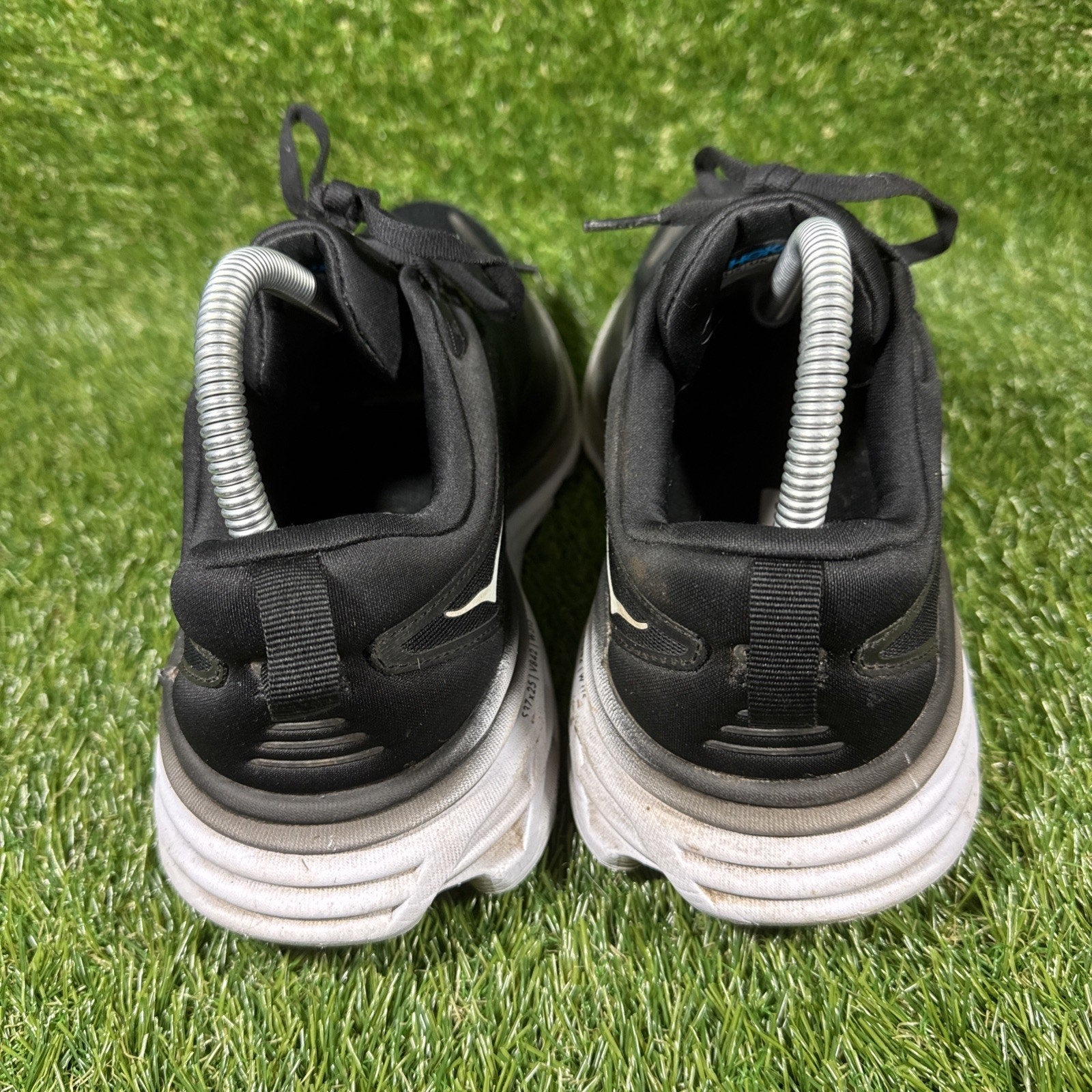 Hoka One One Bondi 8 Shoes Mens Size 8.5 Black Running Sneakers 1123202 BWHT