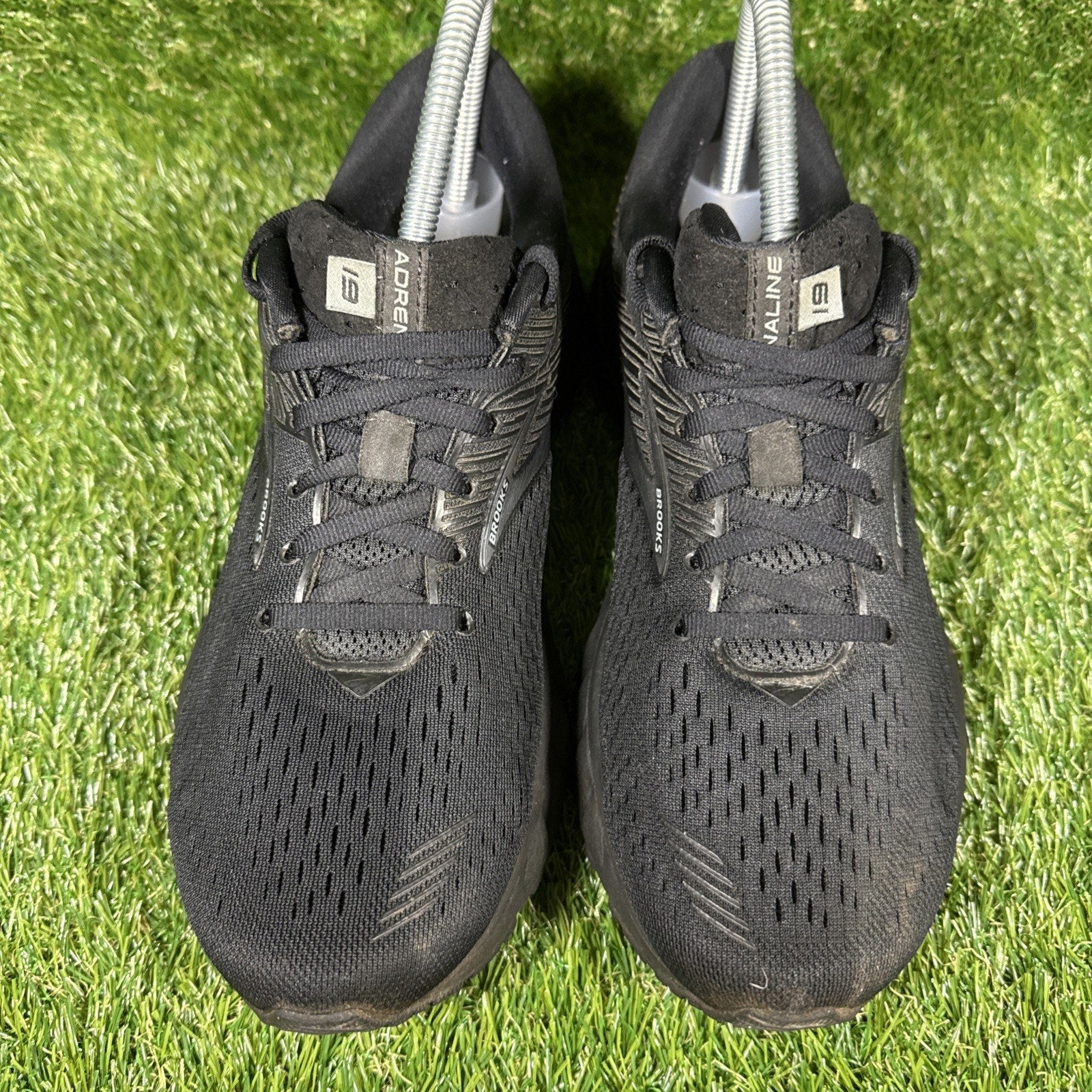 Brooks Adrenaline GTS 19 Women's Size 9.5 B Running Shoes Black