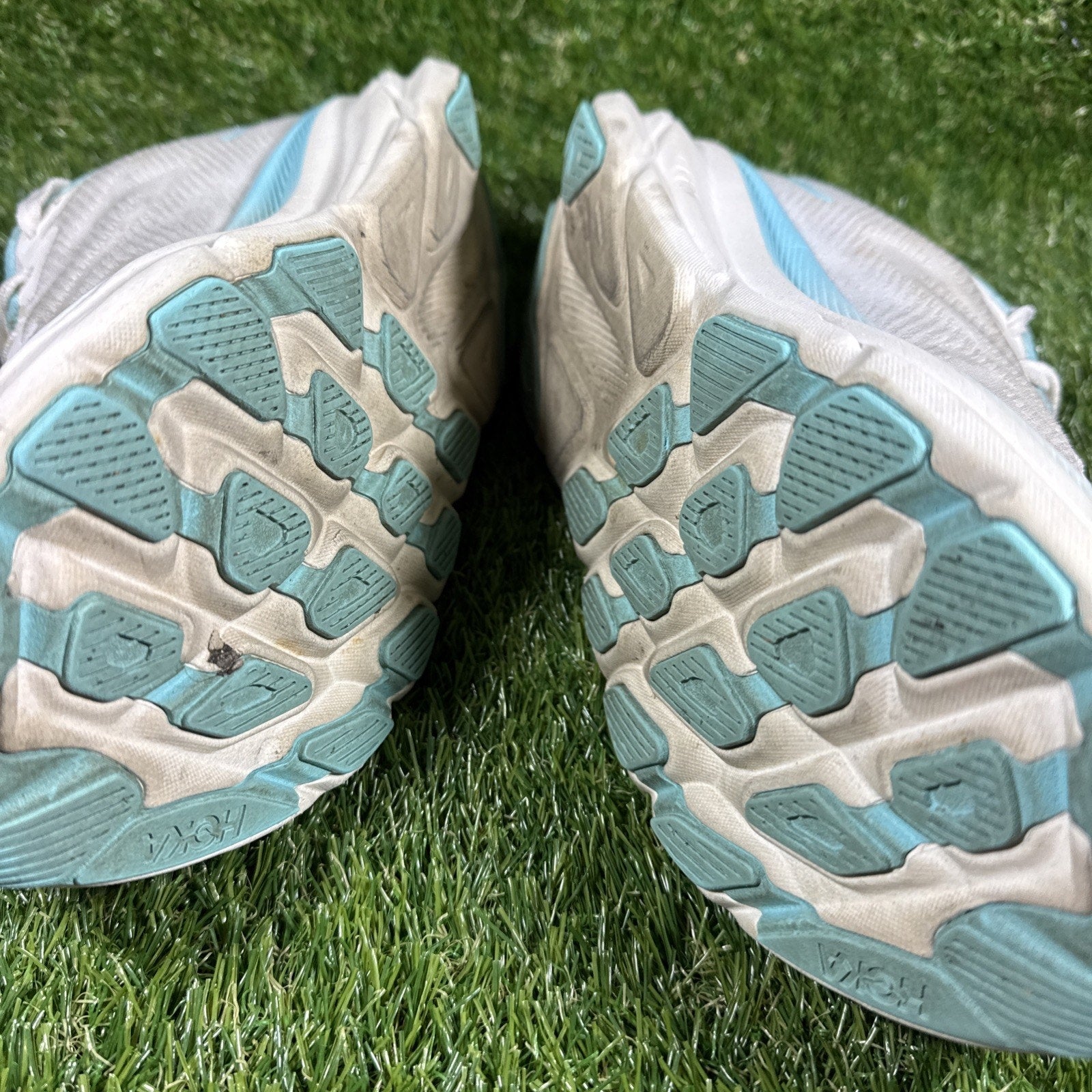 Hoka One One HOKA W Clifton 9 Wide 1132211 FTRS Women's Sz 9D