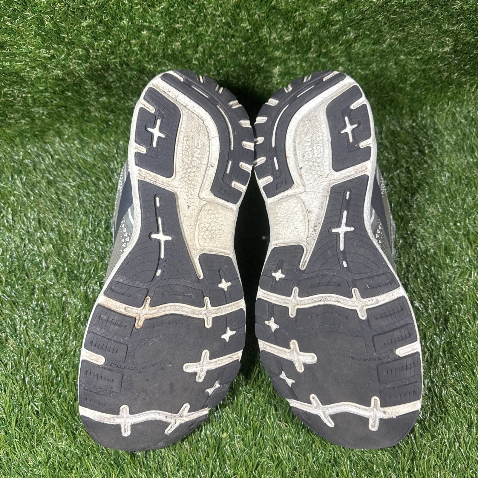 Brooks Ghost 14 Mens Size 9D Shoes 1103691D067 Running Sneakers Gray