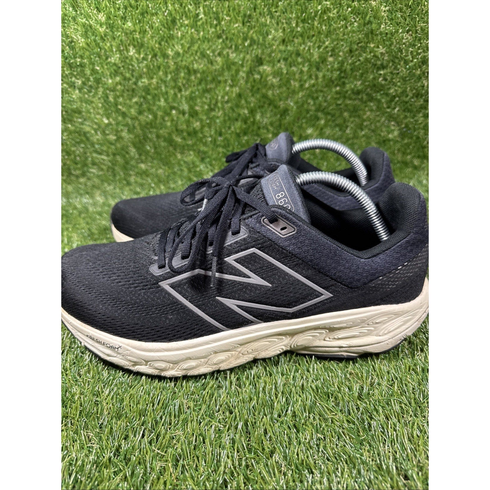 New Balance FF X 860 V14 Men’s Size 10.5 D Med M860K14 black/white Running Shoes