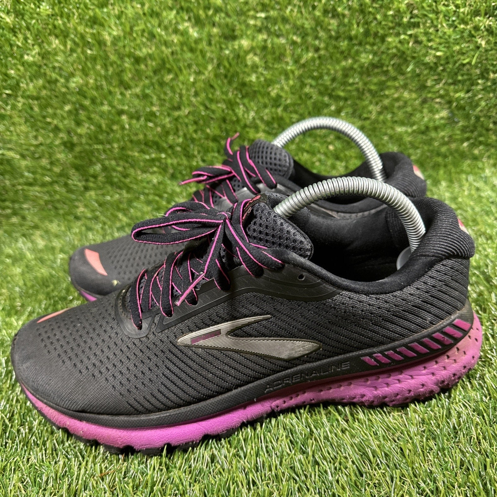 Brooks Adrenaline GTS 20 Women's Running Shoes Size 9.5B (Medium) Black Purple