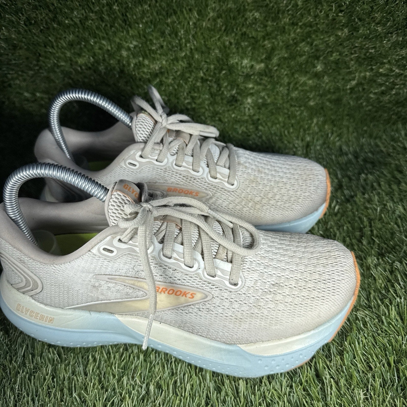 Brooks Glycerin GTS 21 Womens Athletic Running Shoes Size 7 Coconut Beige Aqua