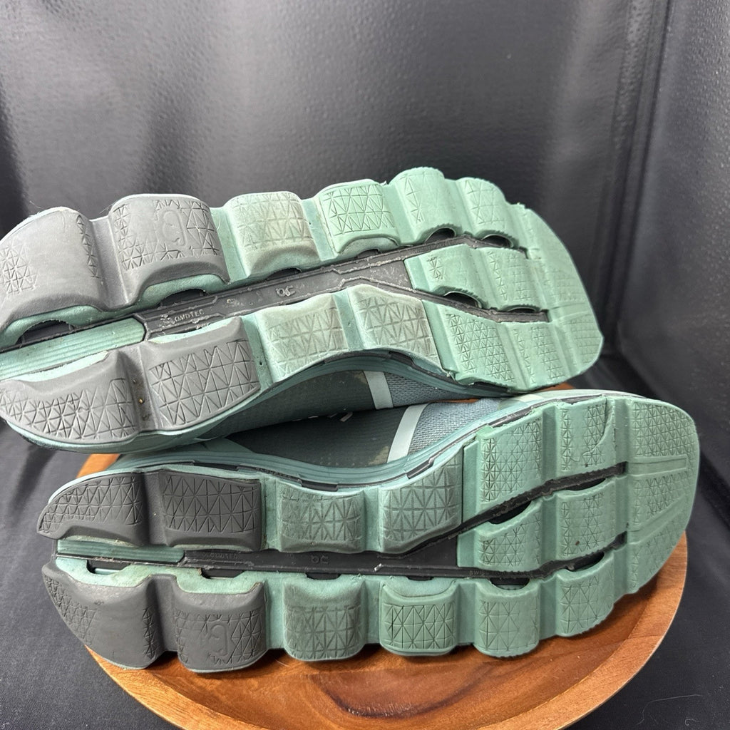 On Running Cloud ace Road Running Shoes Lightweight Comfort Mens Size 10