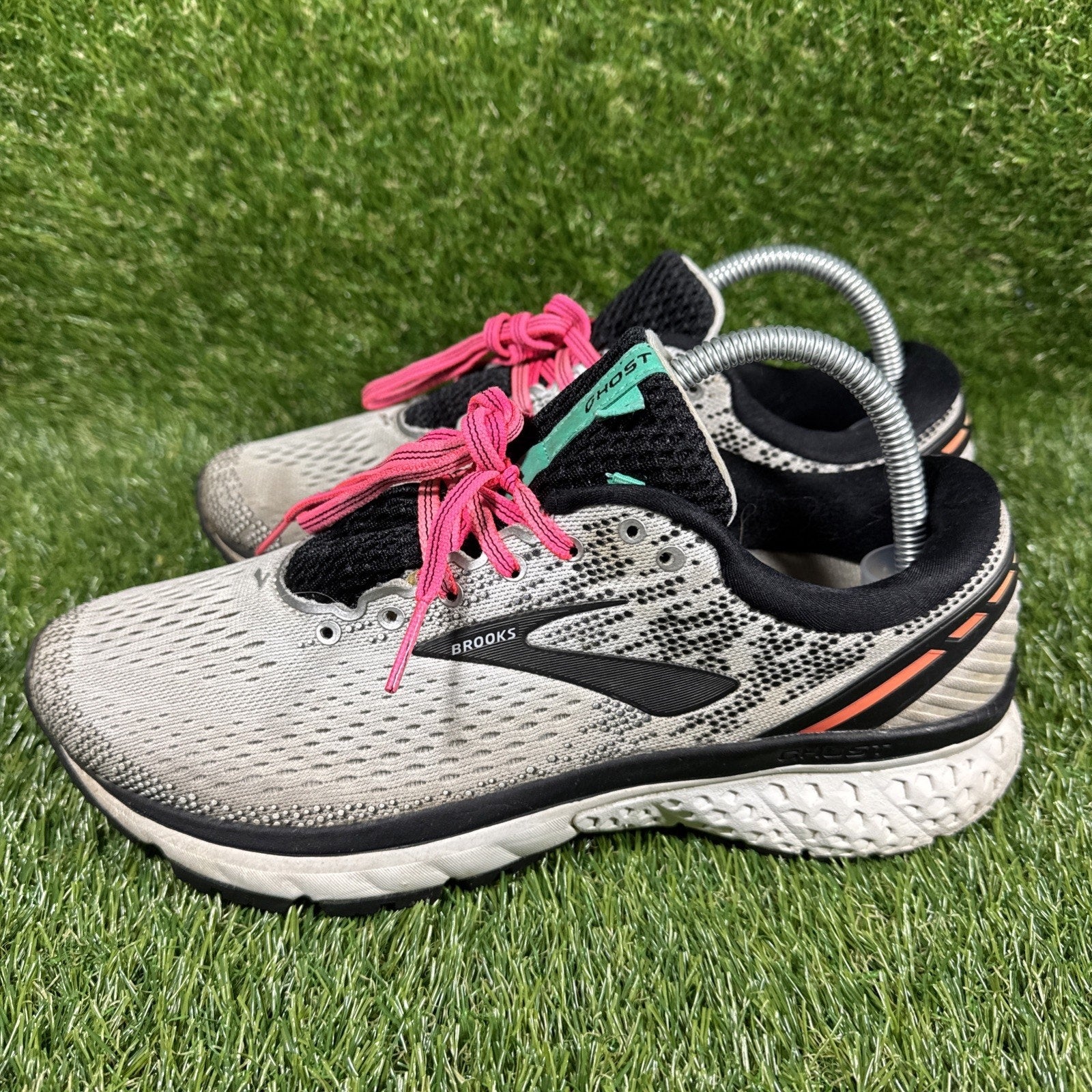 Brooks Ghost 11 Shoes Womens Size 10.5B Gray Pink Running Athletic Sneakers