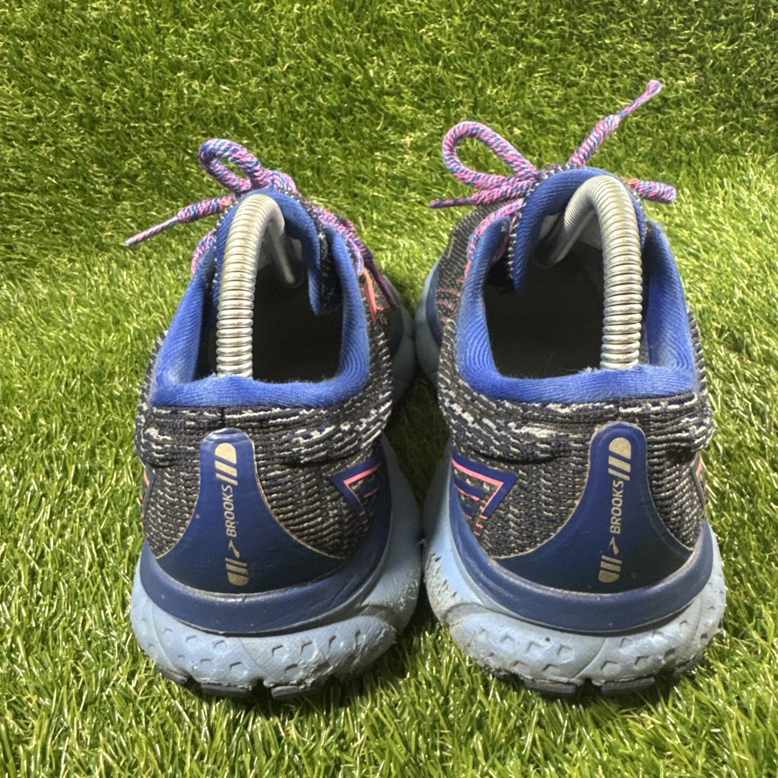 Brooks Women’s Ghost 13 Pink Black Blue Running Shoes Sneakers Size 8.5