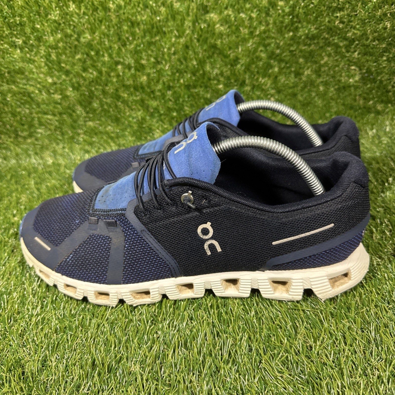 On Running Cloud 5 Combo Men's 11 Shoes Sneakers Navy Blue Running Athletic NICE