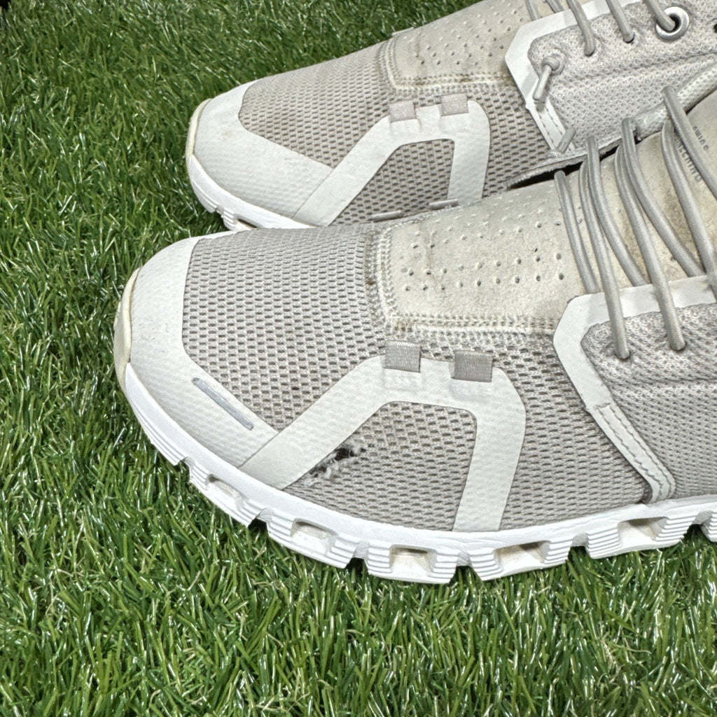 On Cloud 5 Running Shoes Sneakers Womens Size 8.5 Pearl White 59.98773