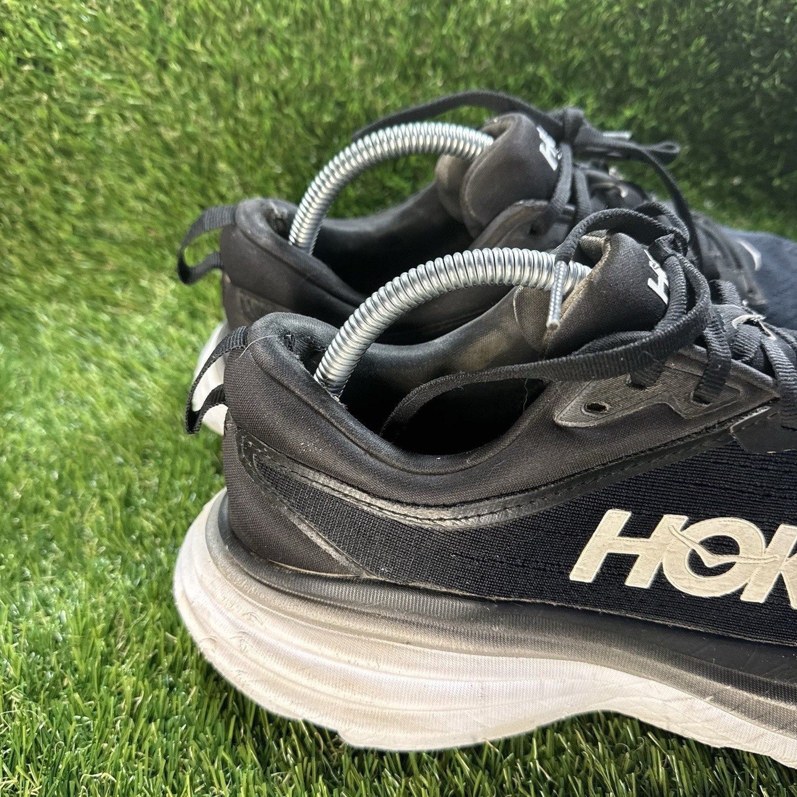 HOKA Bondi 8 Running Shoes Black Lightweight & Comfortable Men's Size 9.5 US