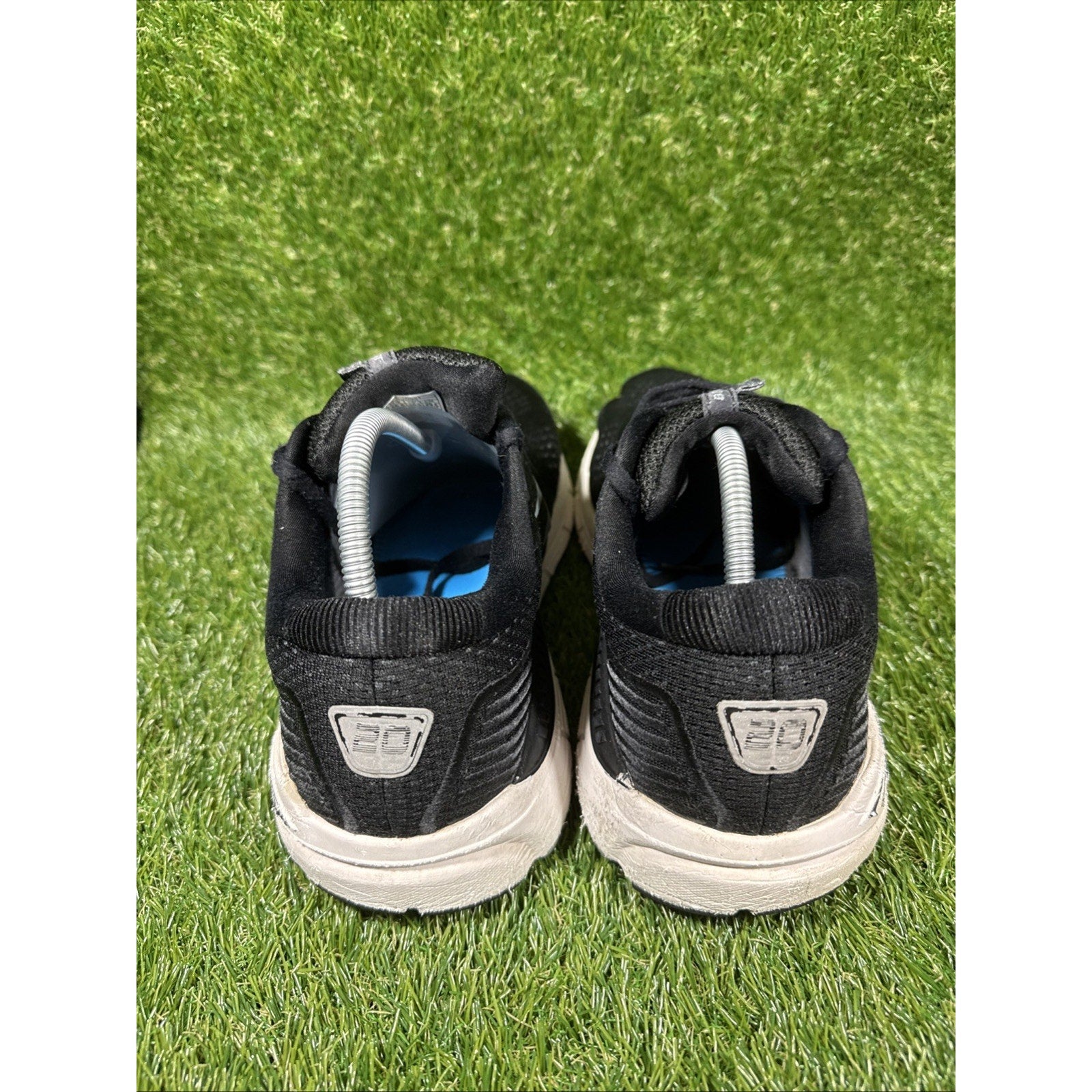 Brooks Beast 20 Shoes Mens 11.5 D Black Running Sneakers NICE - No Insoles