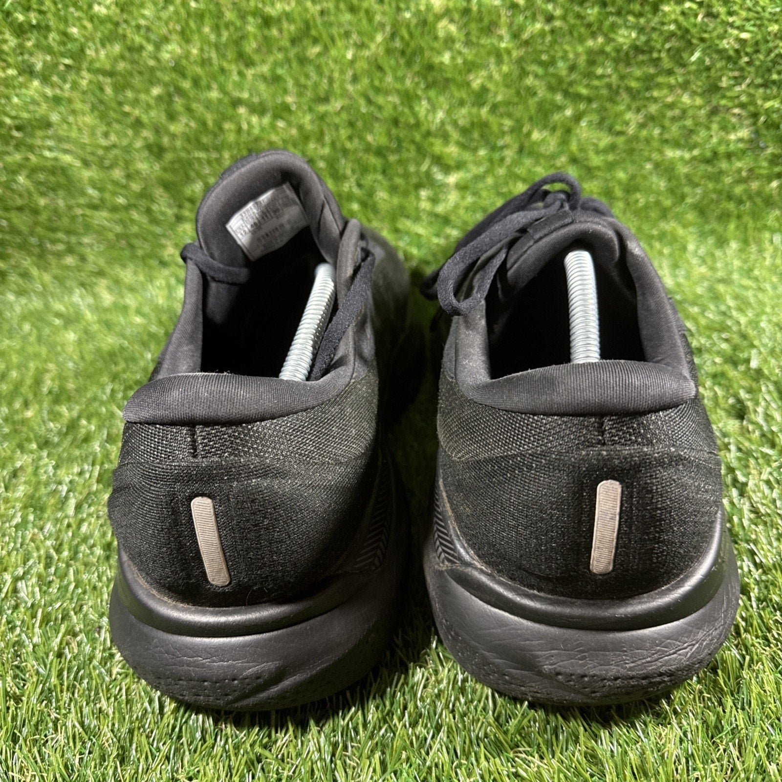 Brooks Adrenaline GTS 24 Black Ebony Mens Size 12 4E Running Shoes 1104374E020