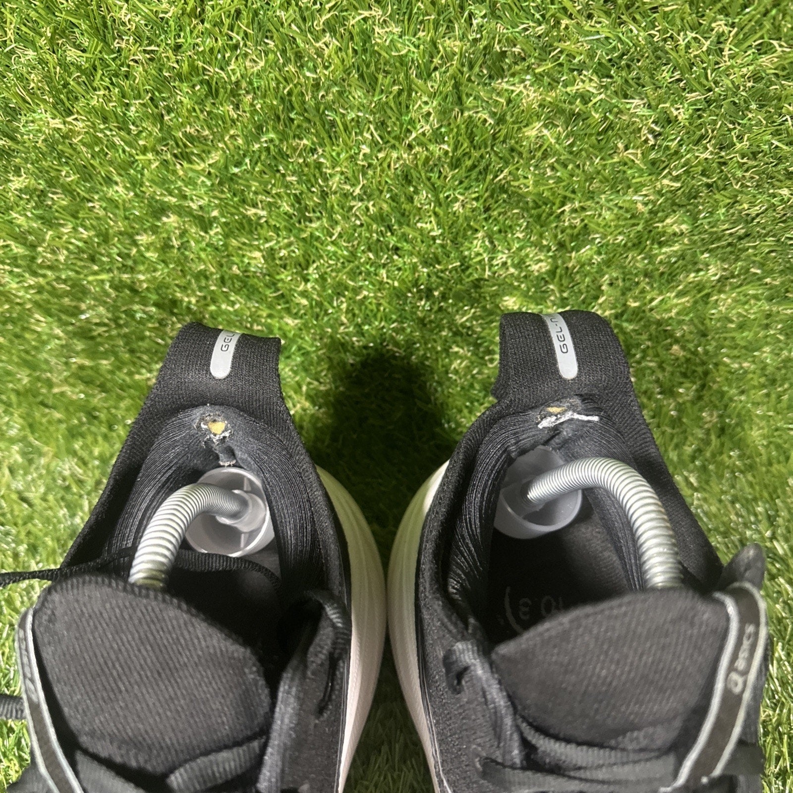 Asics Gel Nimbus 26 Shoes Mens Size 10 Black Graphic Grey Running Sneakers