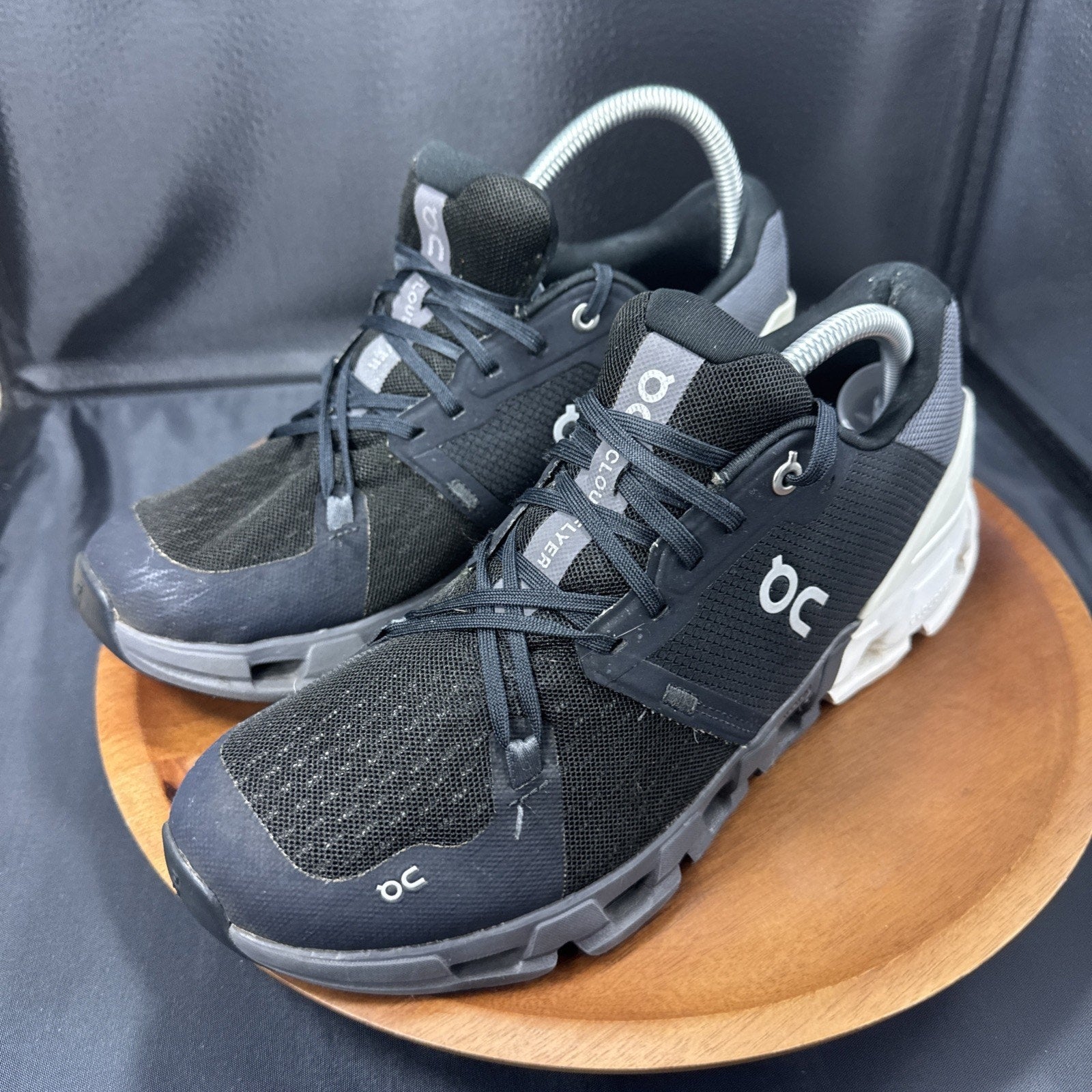 On Cloudflyer 4 Running Shoes Womens Size 10.5 Black White Sneaker 71.9867