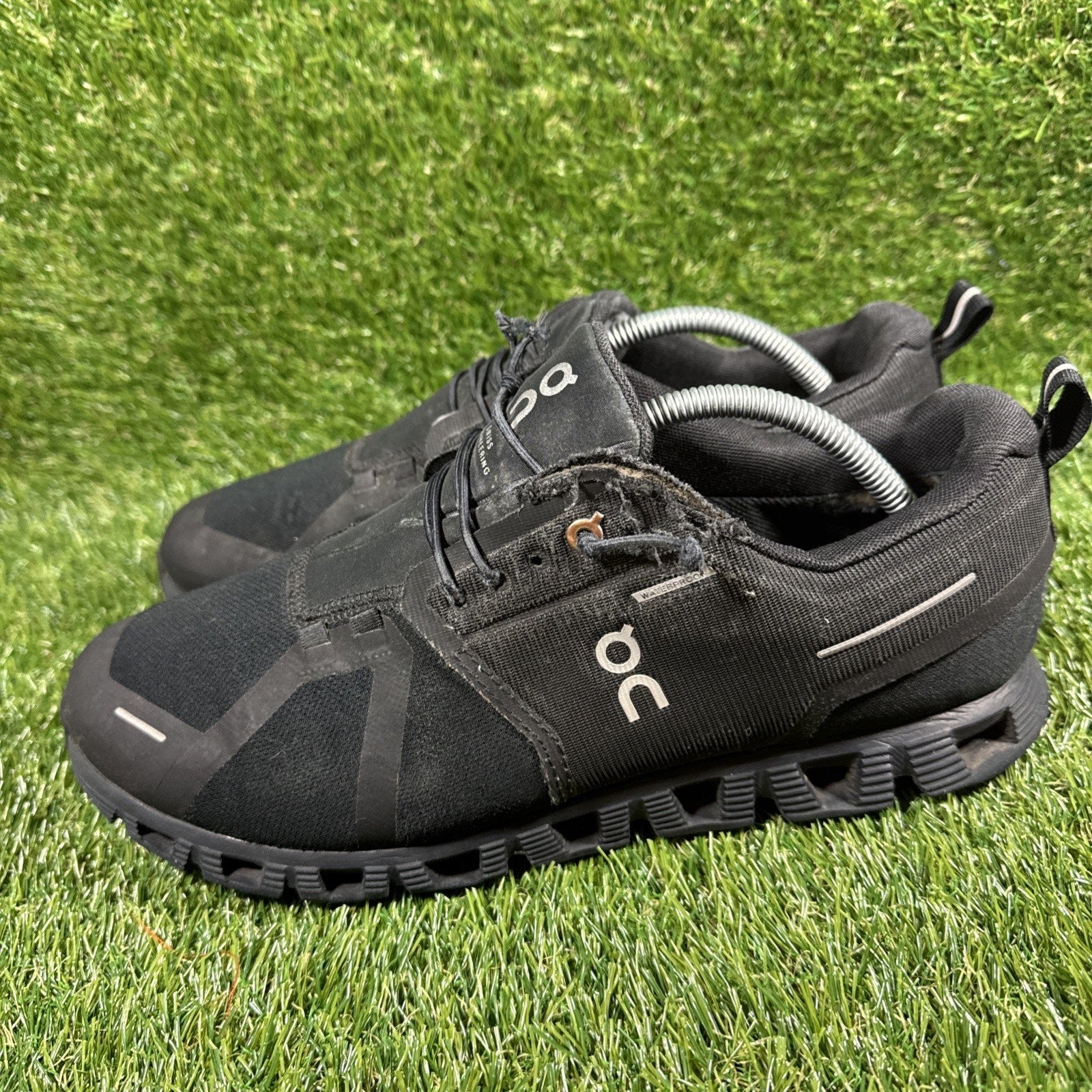 On Cloud 5 Waterproof 59.98842 Black Running Sneaker Men Size 10.5