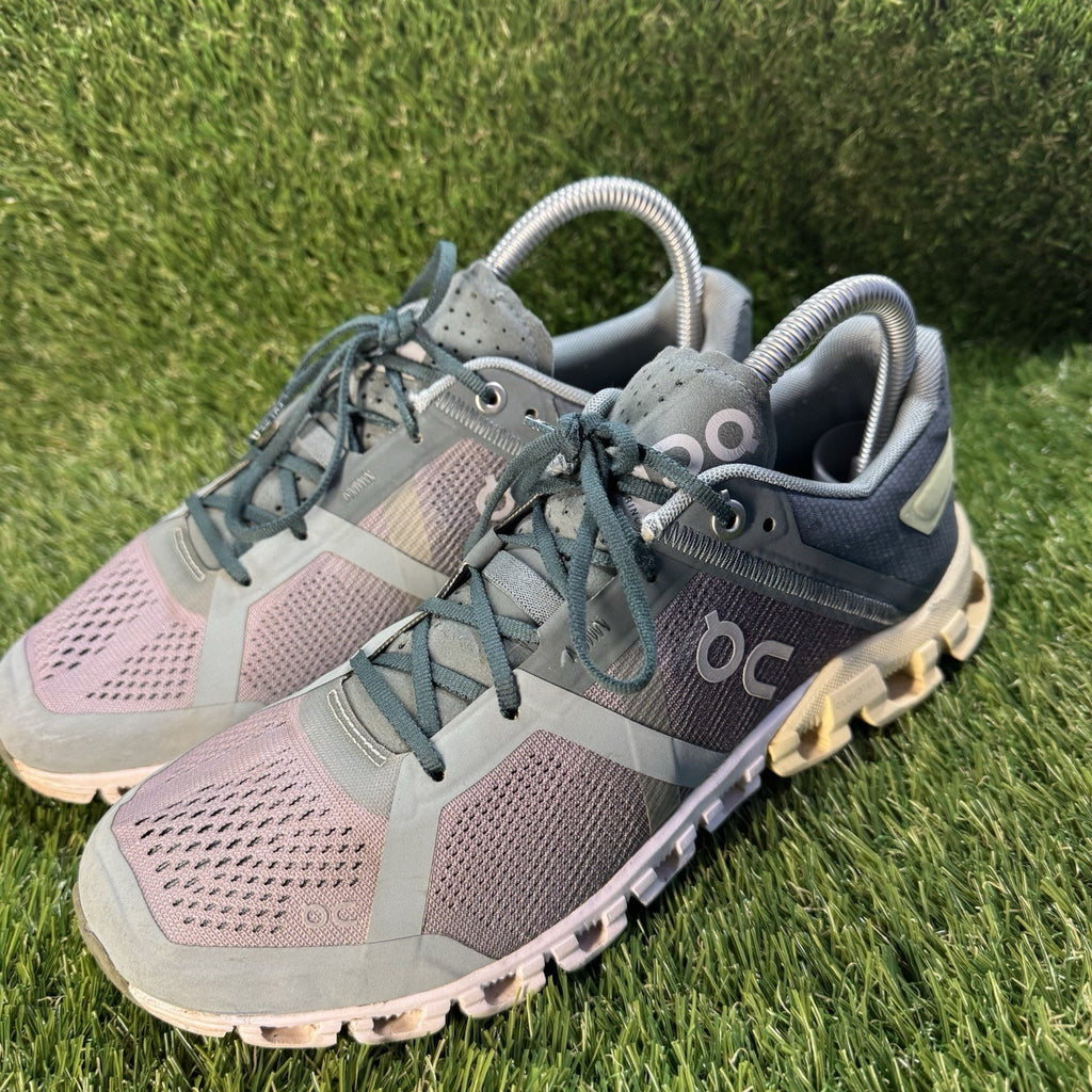 On Cloudflow Running Shoes Sea/Limelight Womens size 8 Comfort, Gym, Athleisure
