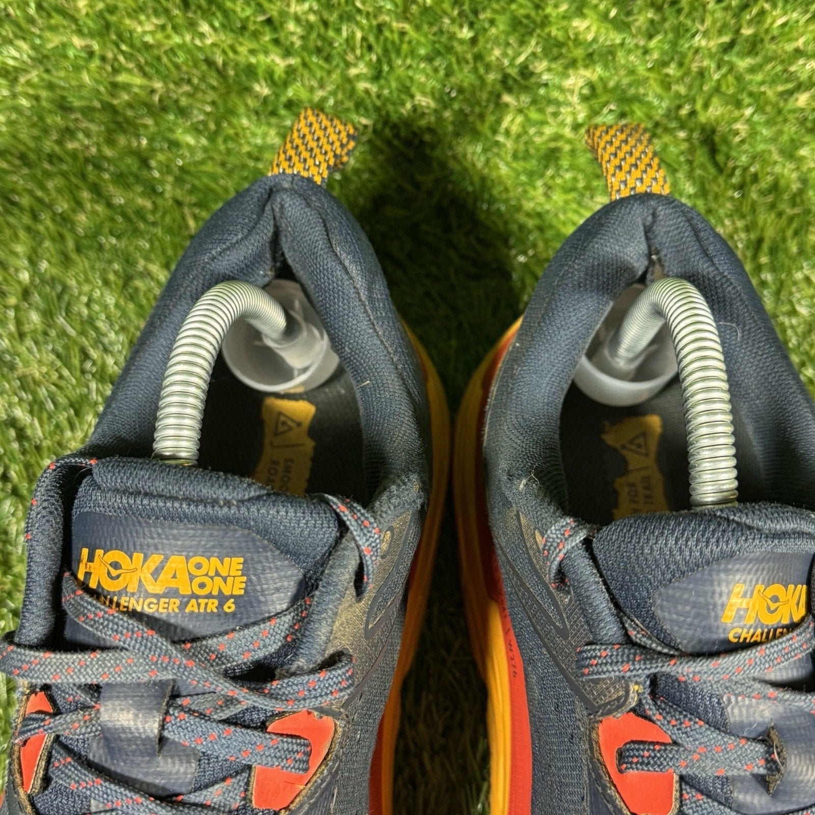 Hoka One One Challenger ATR 6 Men's Shoes Size 9.5D Outer Space/Radiant Yellow