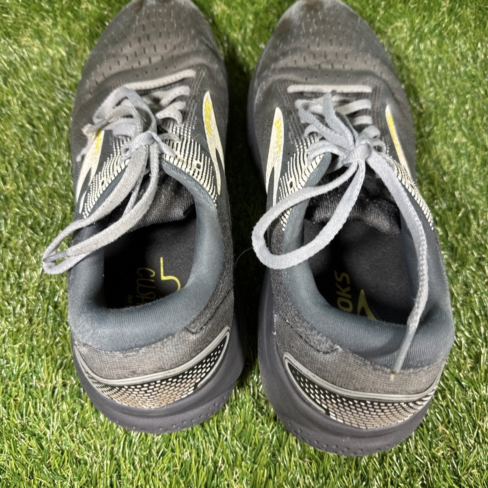 Brooks Ghost 16 Running Shoes Mens 10.5D Athletic Gym Trainer Shoes