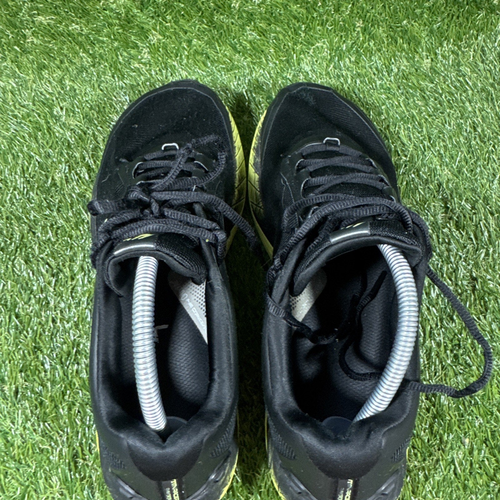 Topo Athletic MTN Racer 3 Shoes Mens Size 10 Black Lime Trail Running Vibram