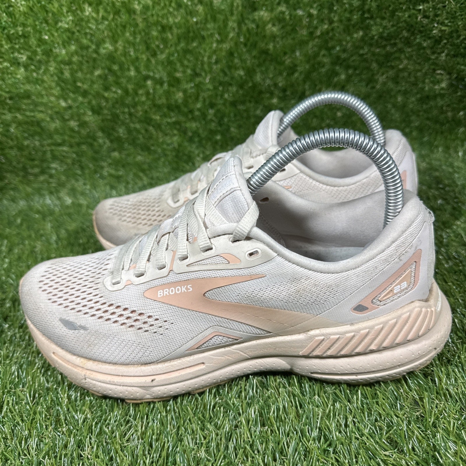 Brooks Adrenaline GTS 23 Womens Size 8.5 B Beige Athletic Running Shoes Sneakers