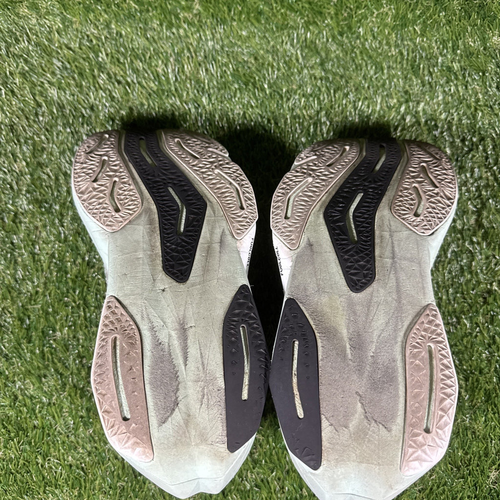 New Balance FuelCell Rebel v4 Womens Size 9 Green Blue Running Shoes Sneakers