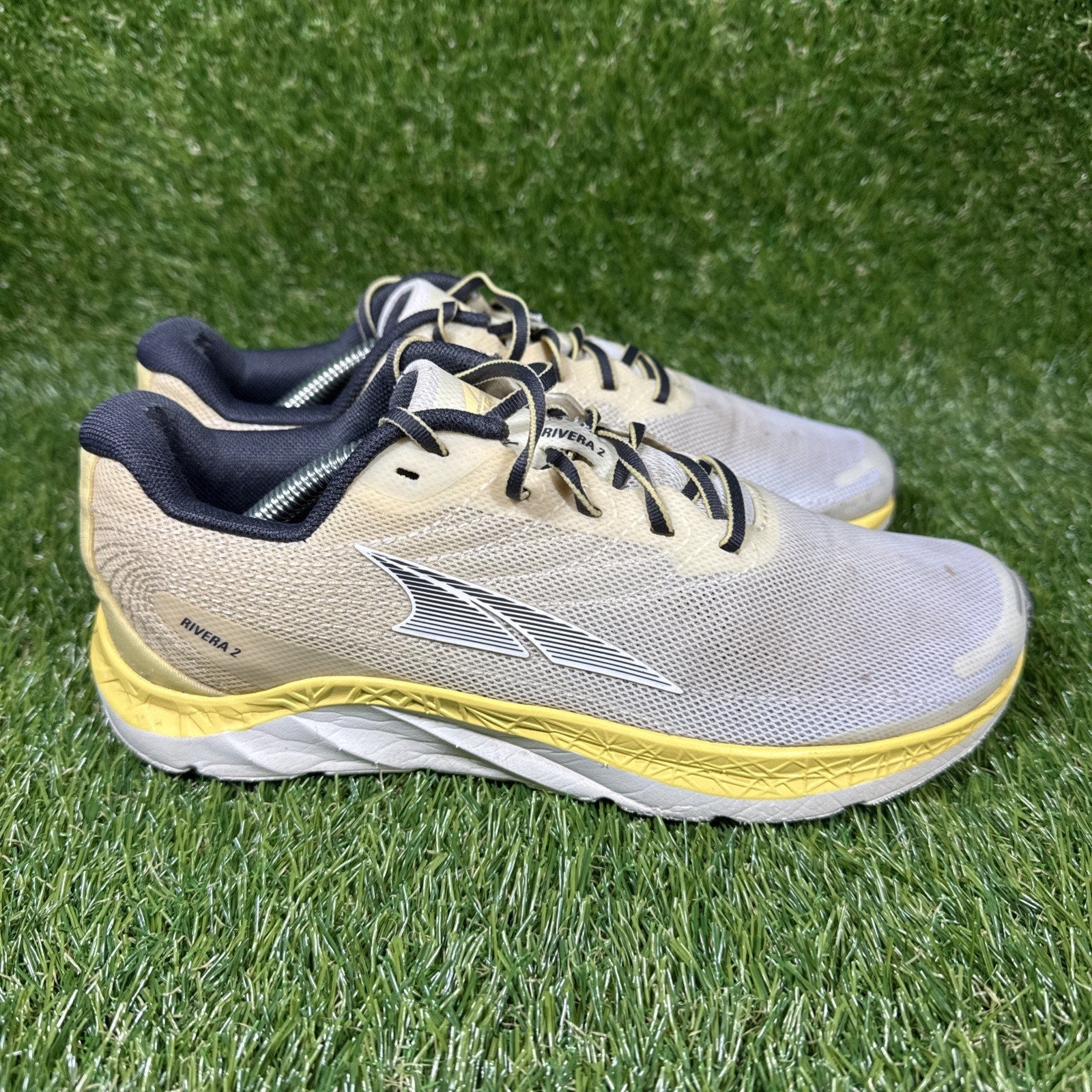 Altra Sneakers Women 7 Rivera 2 Running Shoes Yellow Trainers Road Foot Shape