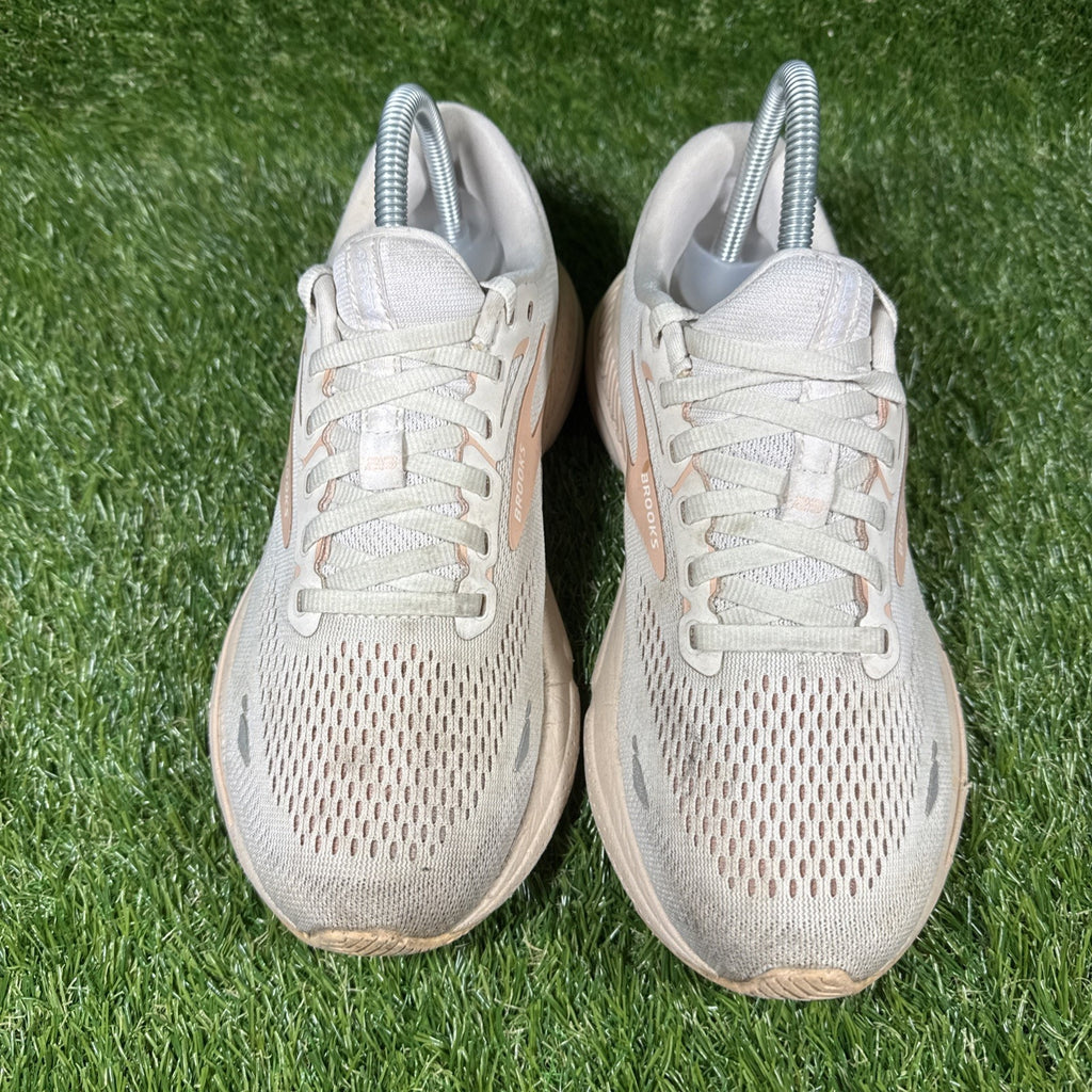 Brooks Adrenaline GTS 23 Womens Size 8.5 B Beige Athletic Running Shoes Sneakers