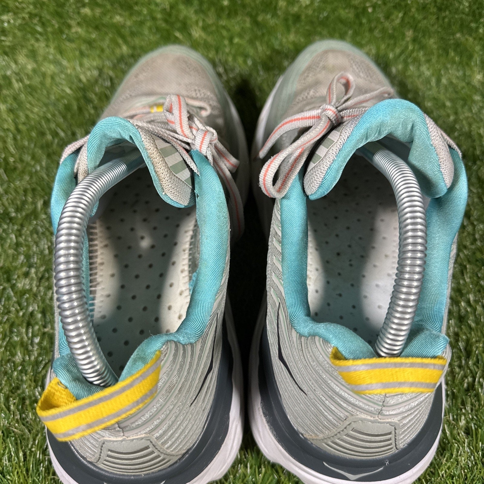 Hoka One One Bondi 6 Running Shoes Women's Size 10 Teal Green Athletic Sneakers