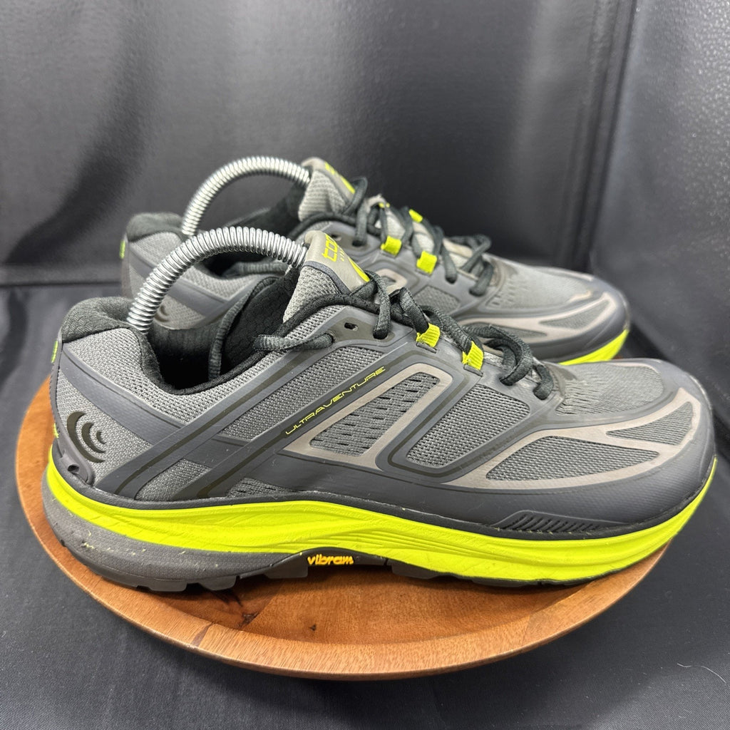 Topo Ultraventure Trail Running Shoes Mens 8.5 Gray Green Vibram Outdoor Hiking