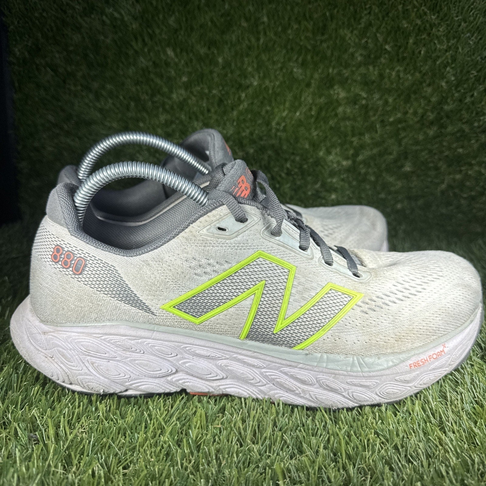 New Balance Womens 11 Men 9.5 F F X 880 V14 W880N14 Green Running Shoes Sneakers